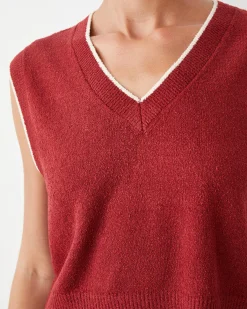 MONROW Boucle Knit V Neck Sweater Vest MAROON Outlet