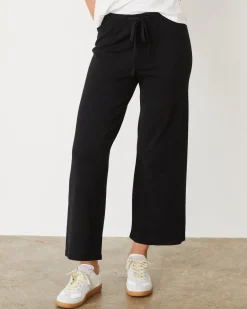 MONROW Light Soft Knit Crop Lounge Pant BLACK Store
