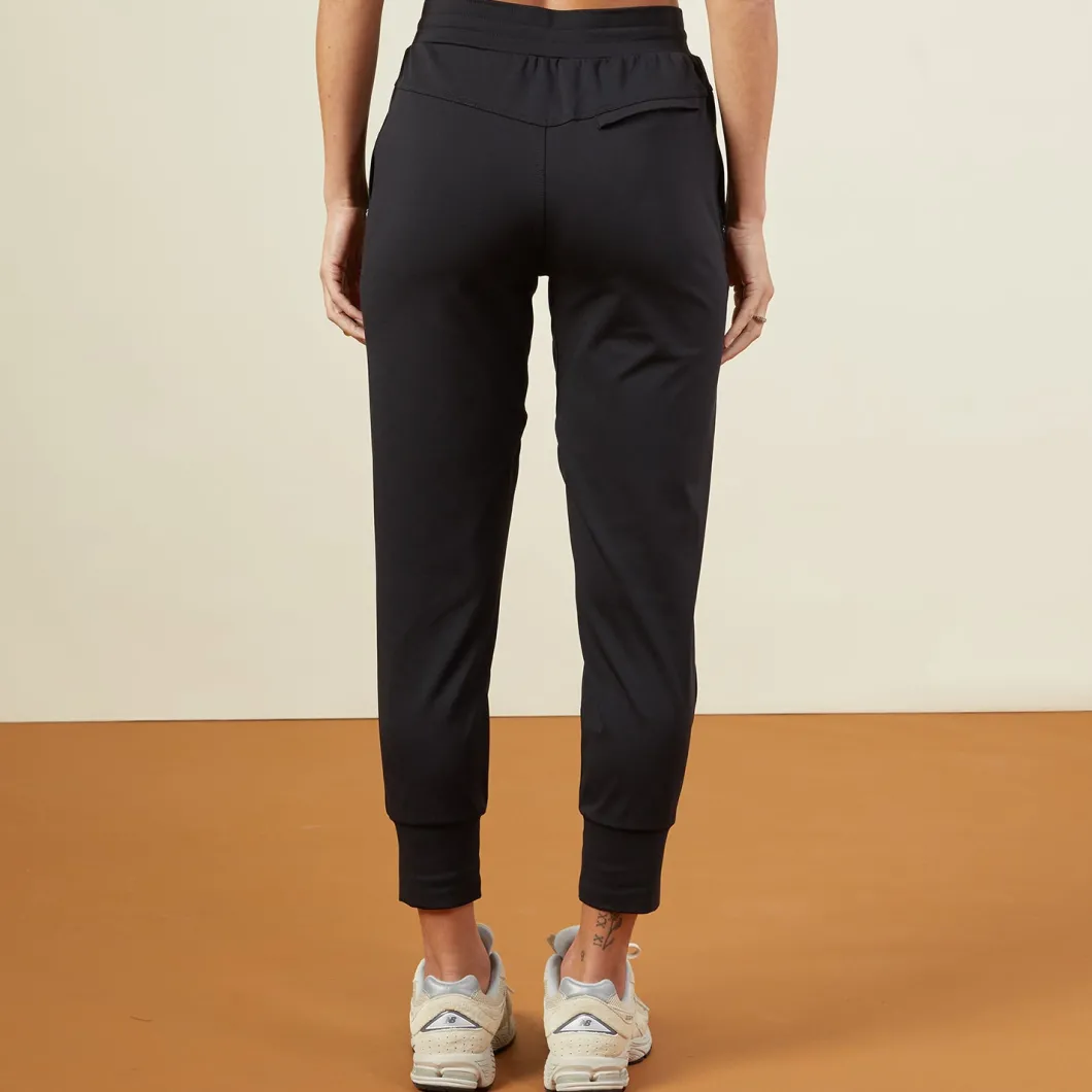 MONROW Movement Jogger BLACK Store