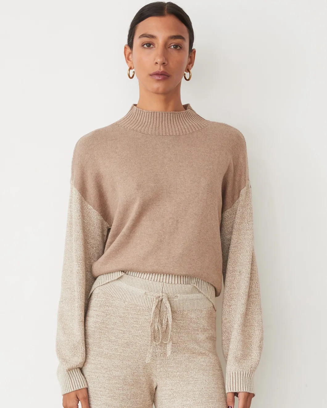 MONROW Organic Cotton Cashmere Funnel Neck Sweater WALNUT Hot